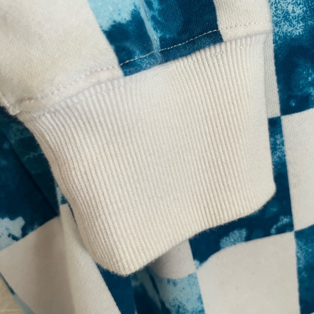 White and Blue Checkered Sweatshirt - Picture 8 of 9
